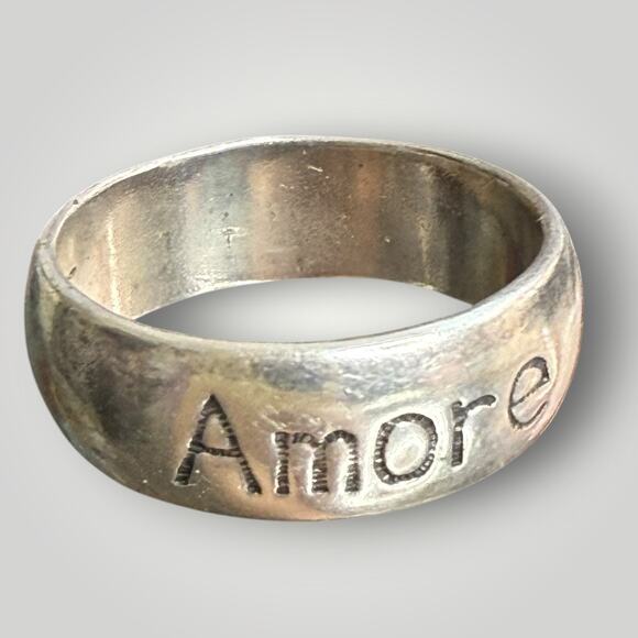 Sterling Jewelry - Vintage 925 Sterling Silver ‘Amore’ Ring Size 9